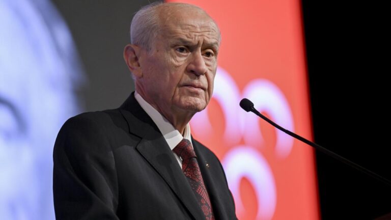 Bahçeli: Siyonist emperyalist azgınlık kontrolsüz bir şekilde kudurmuş