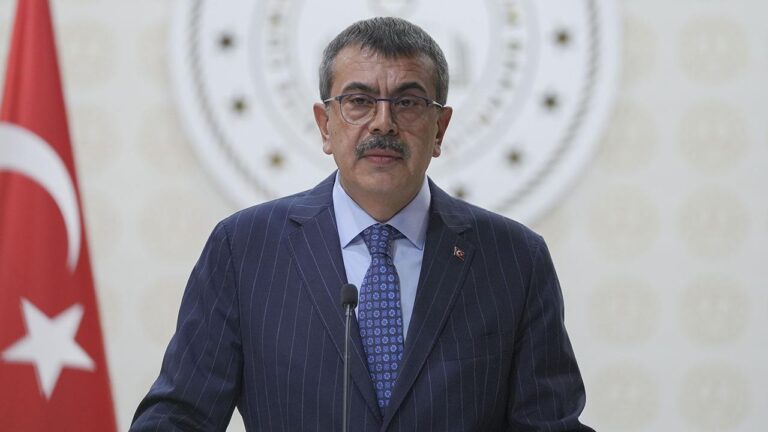 Bakan Tekin: Türkiye 56 Ülkede Eğitim Öğretim Hizmeti Sunuyor