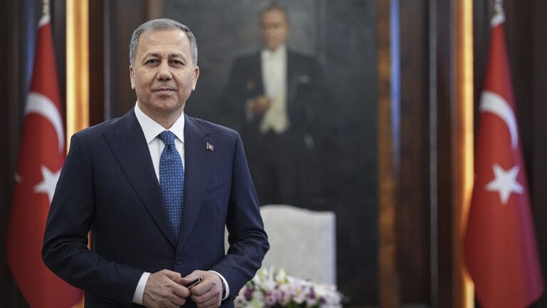 Bakan Yerlikaya’dan 30 Ağustos Zafer Bayramı Mesajı