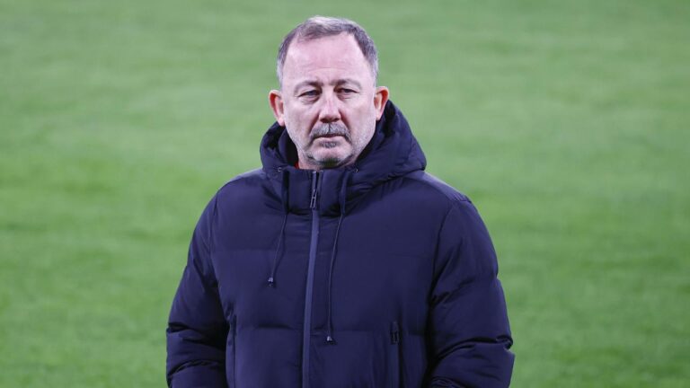 Beşiktaş’ın Yeni Teknik Direktörü: Sergen Yalçın
