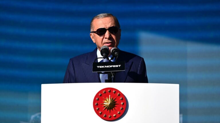Cumhurbaşkanı Erdoğan: Savunma Sanayiimizde Destan Yazıyor