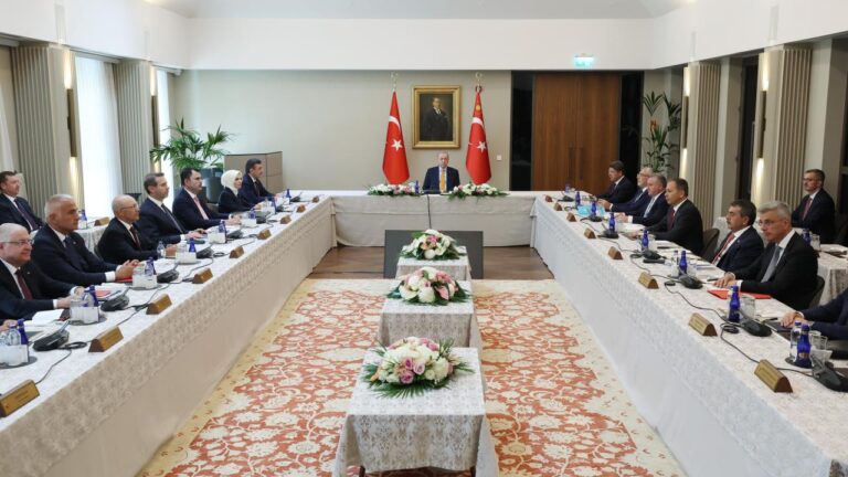 Cumhurbaşkanlığı Kabinesi Ahlat’ta Toplandı