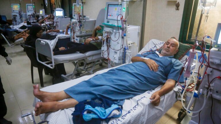 Gazze’deki elektrik kesintisi hastaların hayatını tehlikeye atıyor