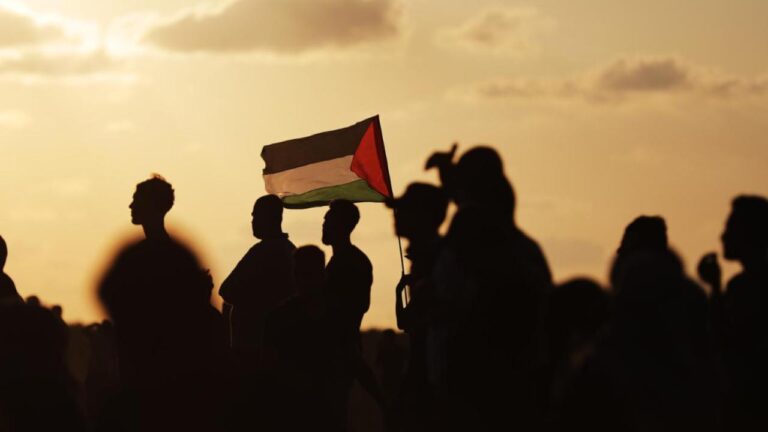 Hamas: İsrail Gazze’de Sivilleri Tahliye Etmeye Zorluyor