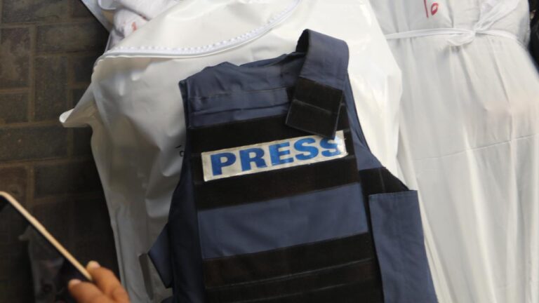İsrail Gazze’de Bir Gazeteciyi Daha Öldürdü