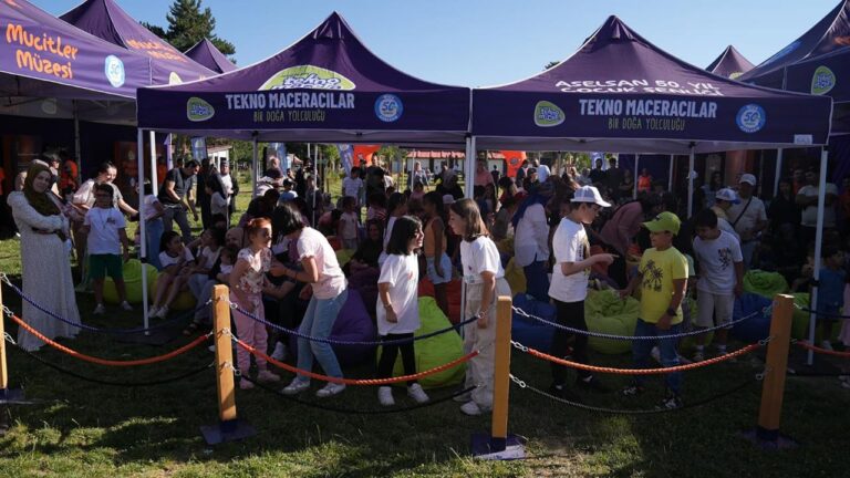 Tekno Macera Tırı, Erzurum’da Çocuklarla Buluşuyor