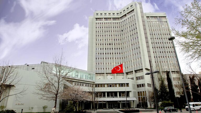 Türkiye, İsrail’in Suriye’ye Yönelik Saldırılarını Kınadı