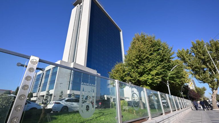 ABB’ye ‘konser’ soruşturmasında 14 kişi adliyeye sevk edildi