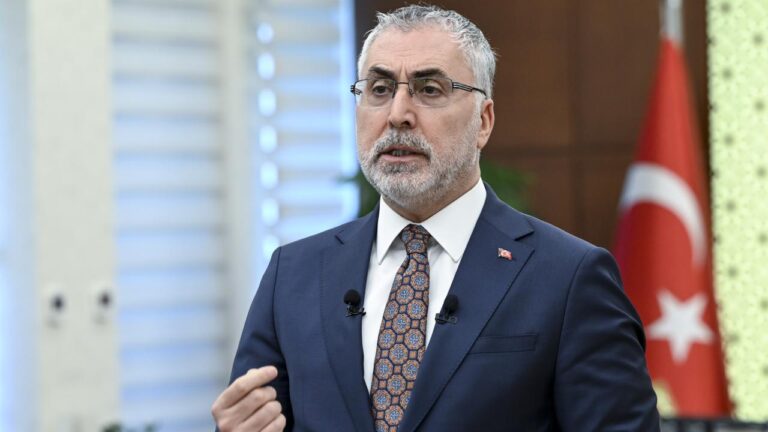 Bakan Işıkhan: İstihdam Kapasitesini Artırmak İçin Çalışmalar Devam Edecek
