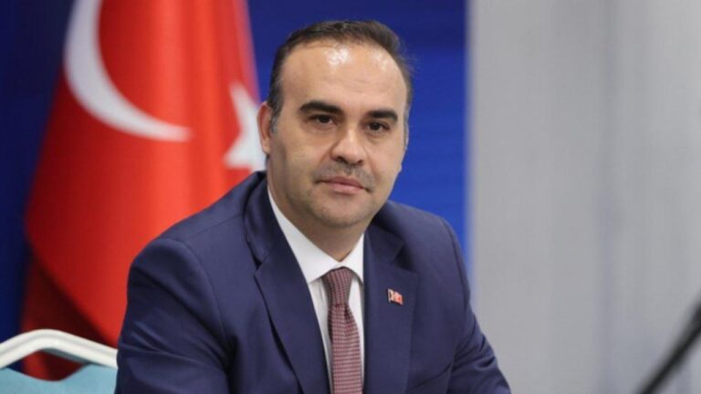 Bakan Kacır: Türkiye Milli Teknoloji Hamlesi ile Üreten Bir Ülke Olma Yolunda İlerliyor