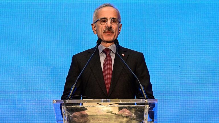 Bakan Uraloğlu: İstanbul Havalimanı Avrupa’nın En Yoğun Havalimanı Oldu