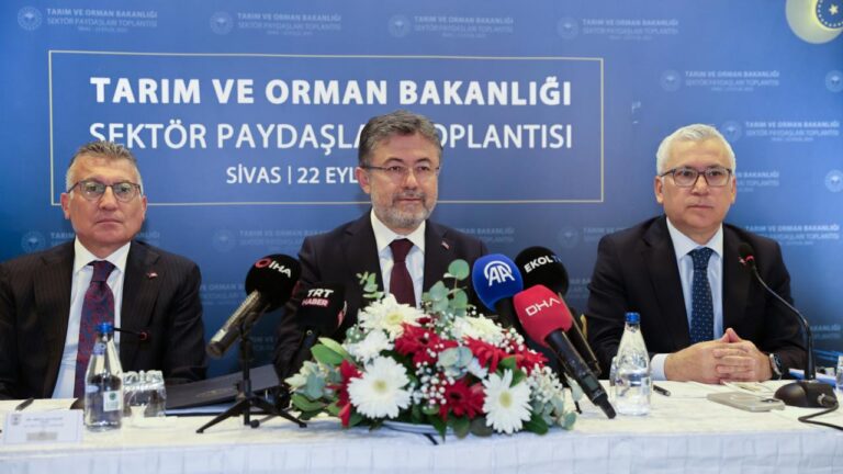 Bakan Yumaklı: Tarım Sektöründe Yeni Destekleme Ödemeleri Yakında Başlayacak
