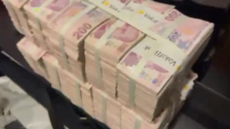 Bankacılık Sektöründe Kredi Hacmi Azaldı