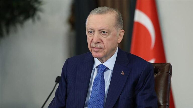 Cumhurbaşkanı Erdoğan İstanbul’a Döndü