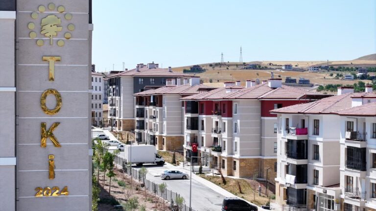 Depremzedeler için 54 Bin 200 Bağımsız Bölüm Teslim Edilecek