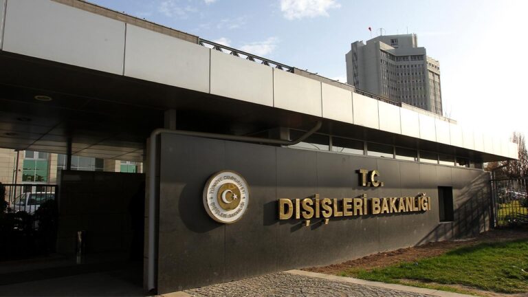 Dışişleri Bakanlığından Kıbrıs Adası’ndaki Gemi Faaliyetlerine Tepki