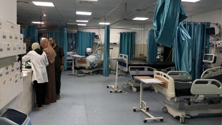 Gazze Sağlık Bakanlığı: İsrail, Hastanelere Yakıt Ulaştırmasını Engelliyor