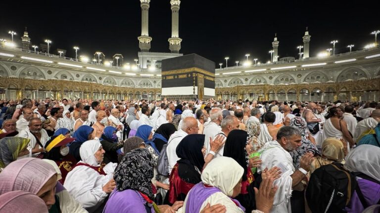Hac Ön Kayıt ve Yenileme Başvuruları Bugün Sona Eriyor