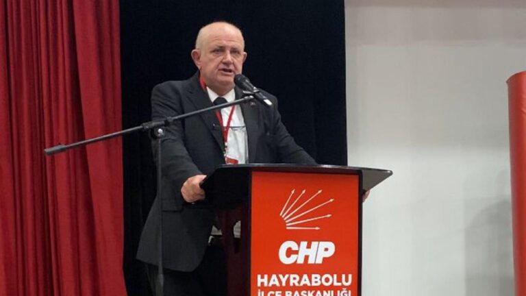 Hayrabolu Belediye Başkanı Tuncer Başoğlu CHP’den Ayrıldı