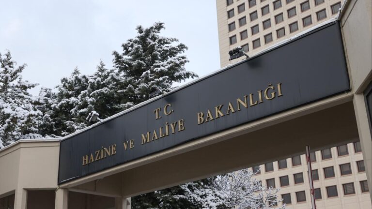 Hazine ve Maliye Bakanlığından Yalanlama: “Vergisiz Döviz” İddiaları