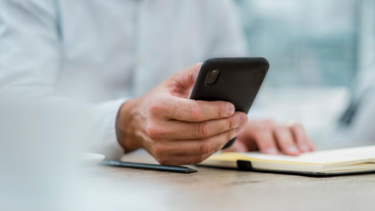 Japonya’da akıllı telefon kullanımı için zaman sınırlaması getiriliyor