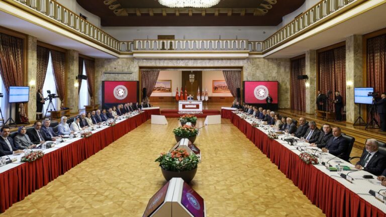 Millet Dayanışma ve Kardeşlik Komisyonu Haftalık Toplantılarını Sürdürecek