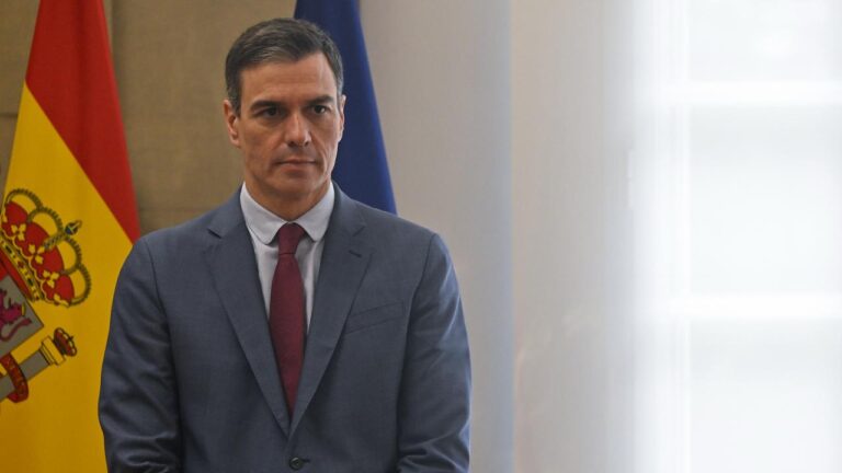 Sanchez: Küresel Sumud Filosu’na Destek İçin Askeri Gemiyi Yarın Yola Çıkaracağız
