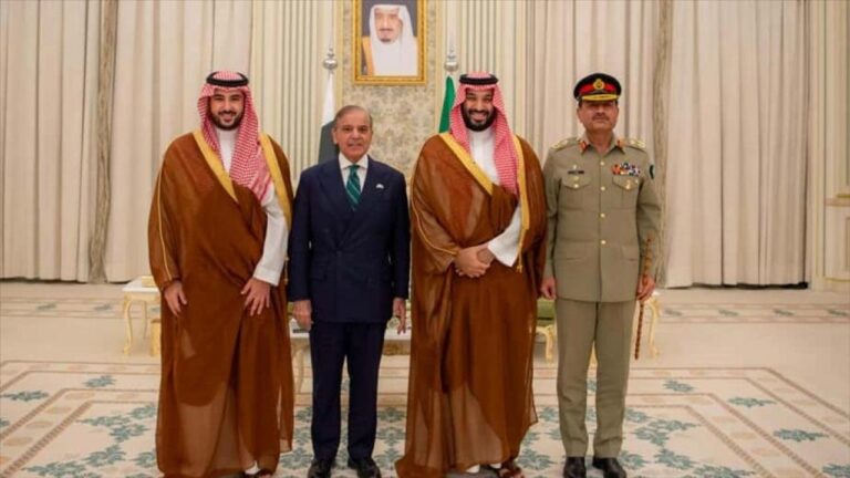 Suudi Arabistan ve Pakistan Arasında Stratejik Savunma Anlaşması İmzalandı