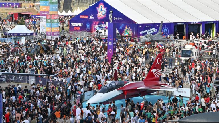TEKNOFEST İstanbul Ziyaretçilerini Ağırlıyor