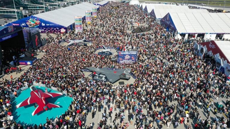 TEKNOFEST İstanbul Ziyaretçilerini Bekliyor