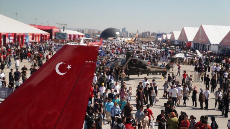 TEKNOFEST İstanbul’da İkinci Günün Heyecanı Devam Ediyor