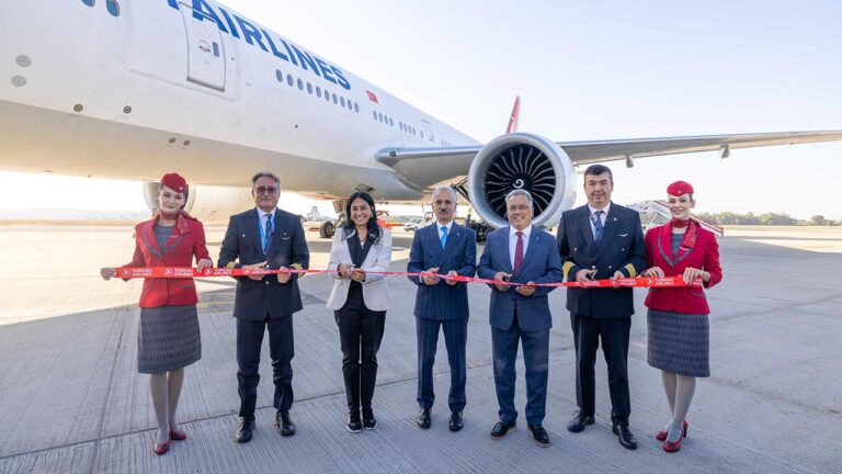 THY, İstanbul-Sevilla Seferlerine Başladı!