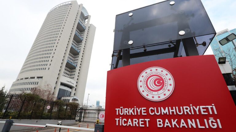 Ticaret Bakanlığı, Bilişim Personeli Alımı İçin Başvuruları Açtı