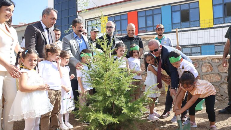 Yeşil Vatan Dersiyle Yeni Eğitim Yılı Başladı