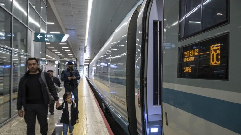 Ankara YHT Garı 40 Milyon Yolcuyu Ağırladı