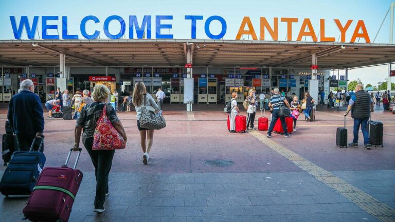 Antalya Turizmde Yükselişini Sürdürüyor