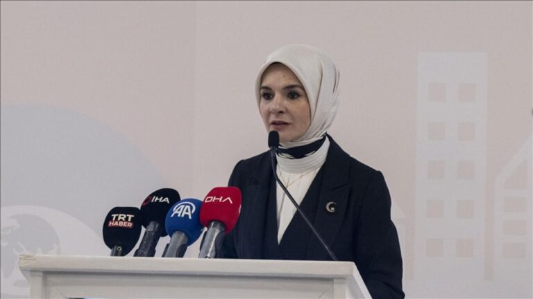 Bakan Göktaş: Çocuklarımıza Kreş ve Gündüz Bakımevi Hizmeti Veriyoruz