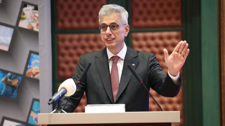 Bakan Memişoğlu: Türkiye’nin Sağlık Alanındaki Şansı