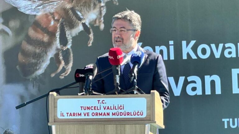 Bakan Yumaklı: Türkiye Bal Üretiminde Dünya 2.’si