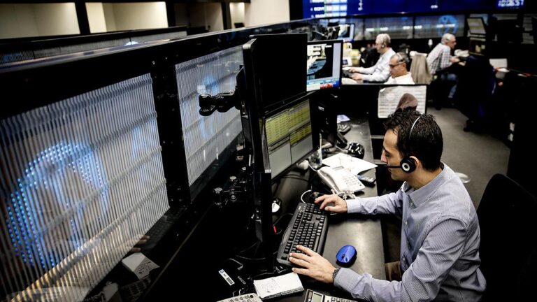 Borsa Güne Pozitif Başladı