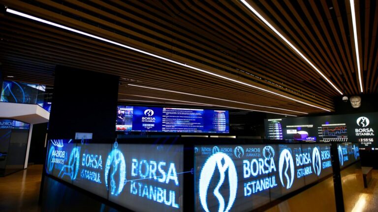 Borsa, yarı işlem gününe yükselişle başladı
