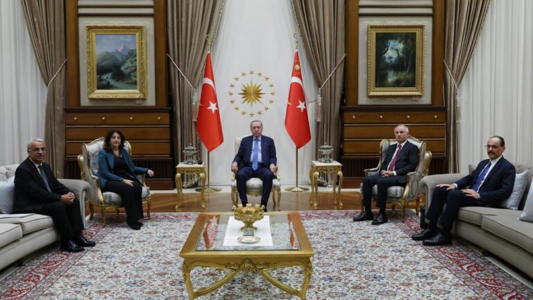 Cumhurbaşkanı Erdoğan DEM Parti Heyetini Kabul Etti