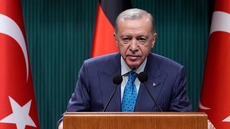 Cumhurbaşkanı Erdoğan, Dünya Kız Çocukları Günü’nü Kutladı