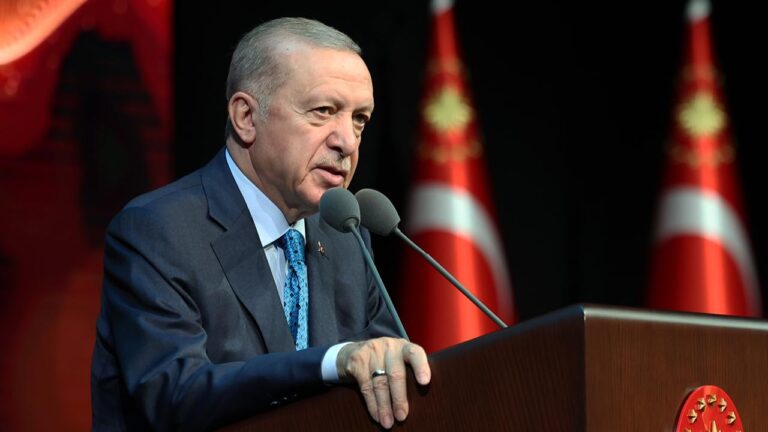 Cumhurbaşkanı Erdoğan: Rize’deki kongre yeni iş birliklerine vesile olacak