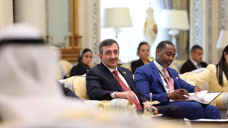 Cumhurbaşkanı Yardımcısı Yılmaz: Küresel refah için iş birliği