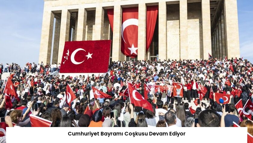 Cumhuriyet Bayramı Coşkusu Devam Ediyor