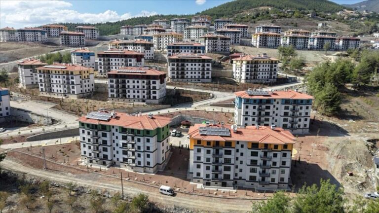 Deprem Bölgesi İçin Oluşturulan Afet Yeniden İmar Fonu Faaliyete Geçti