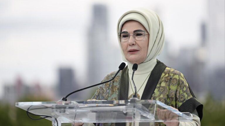 Emine Erdoğan’dan Yeşil Vatan Seferberliği için çağrı