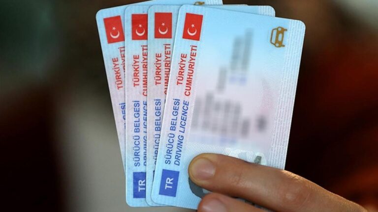 Eski Tip Sürücü Belgeleri Yenileniyor