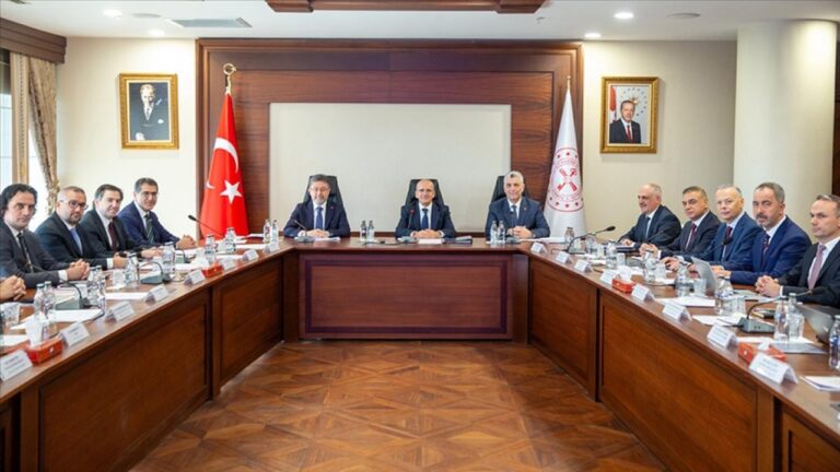 Finansal İstikrar ve Gıda Komiteleri Buluştu